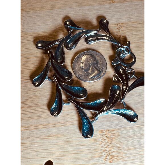 J Jill Heavy Bracelet, Taggle Clasp Signed Toggle Clasp - Picture 6 of 6